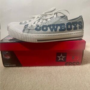 FOCO Women’s Dallas Cowboys Team Sneakers Size 9
